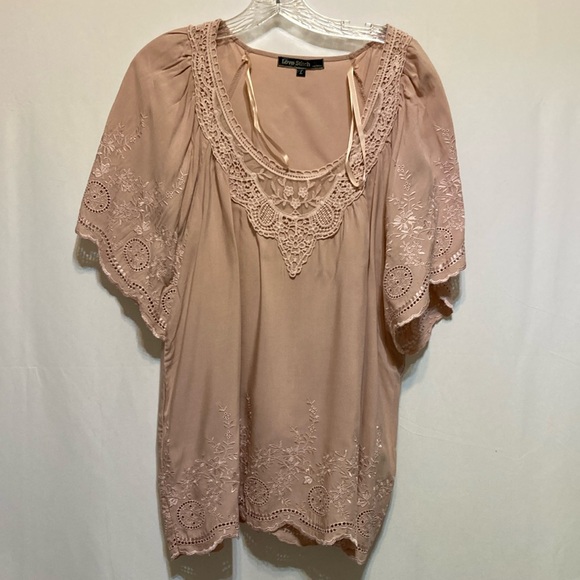 LOVE STICH ROSE COLORED EMBROIDERED BLOUSE - Picture 2 of 10